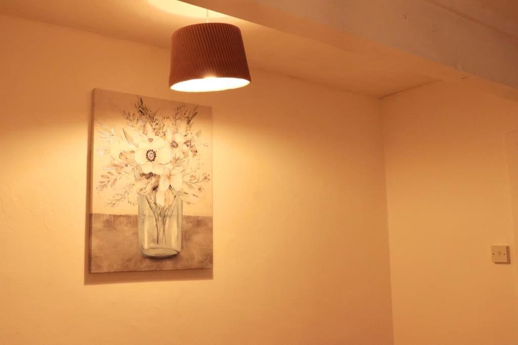 Cozy Family Stay With Free Parking And Wifi Leeds  Exterior foto